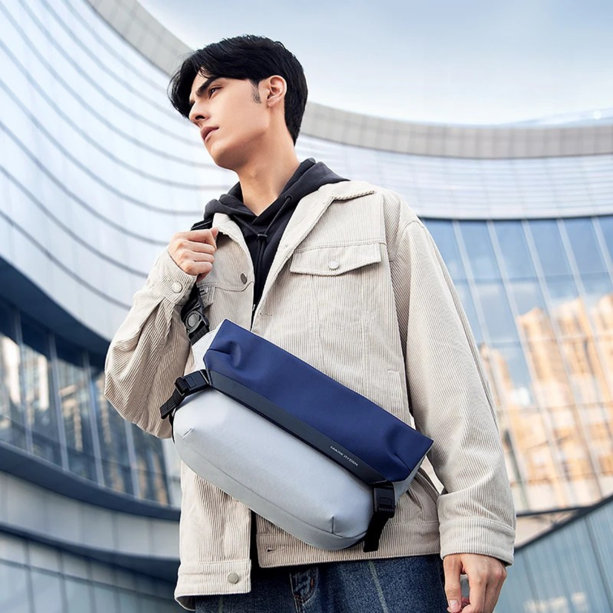 Dario – Sacoche Bandoulière Homme pour Organisation et Tablette