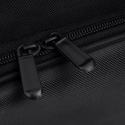 Ilario – Sacoche Ordinateur Homme Élégante et Légère en Nylon Imperméable