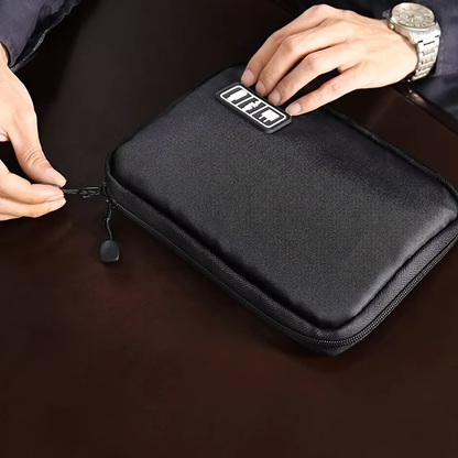 Organiseur de Câbles & Accessoires – Grande Capacité, Étanche et Ultra-Pratique