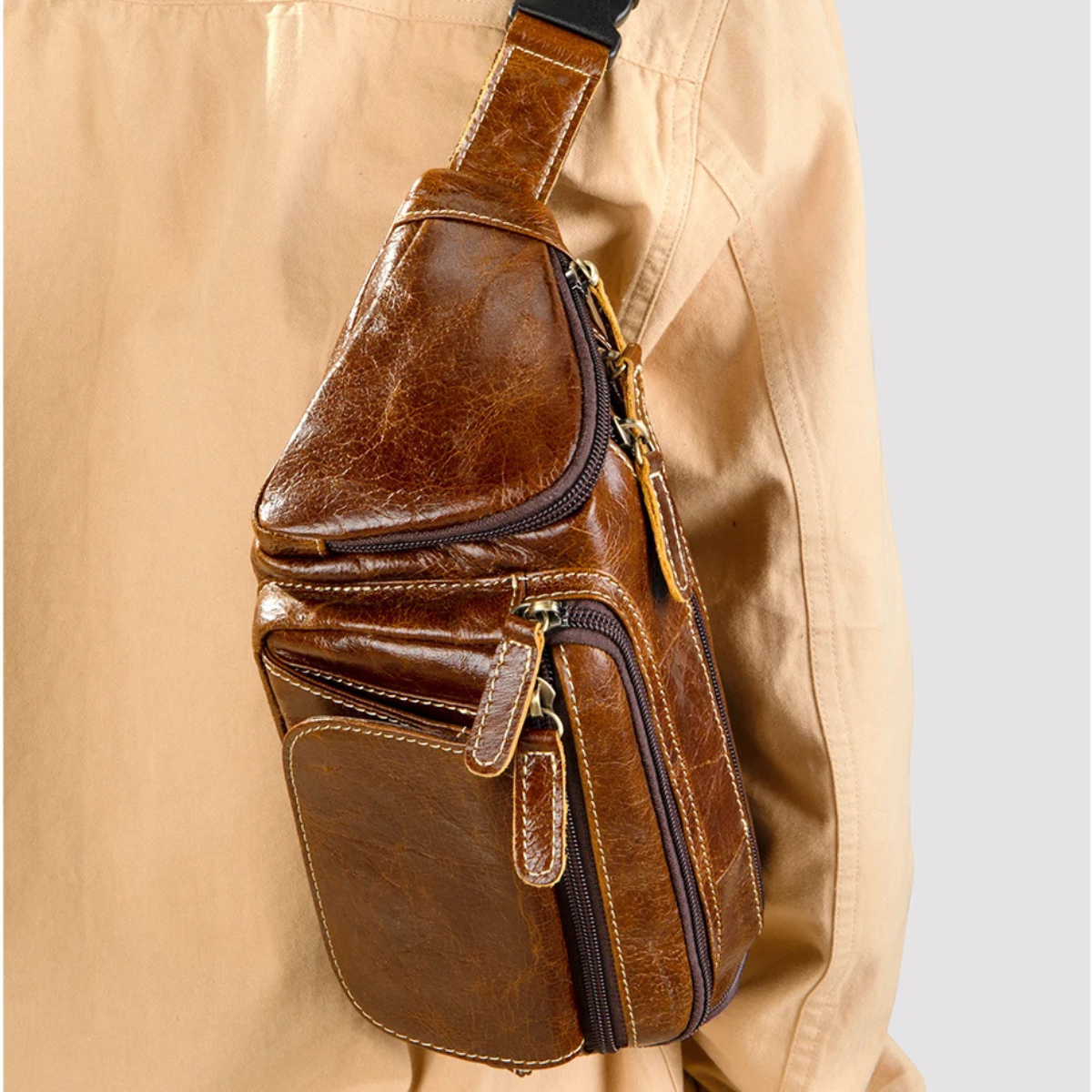 Mario – Sacoche Banane Homme en Cuir pour Style et Aventure