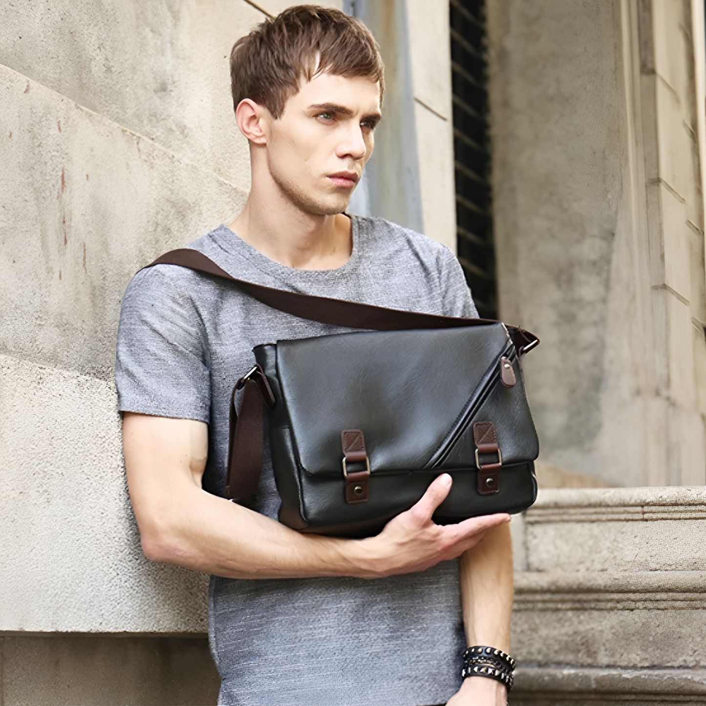 Flavio – Sacoche Homme Luxe Bandoulière en Cuir PU & Style Urbain Chic