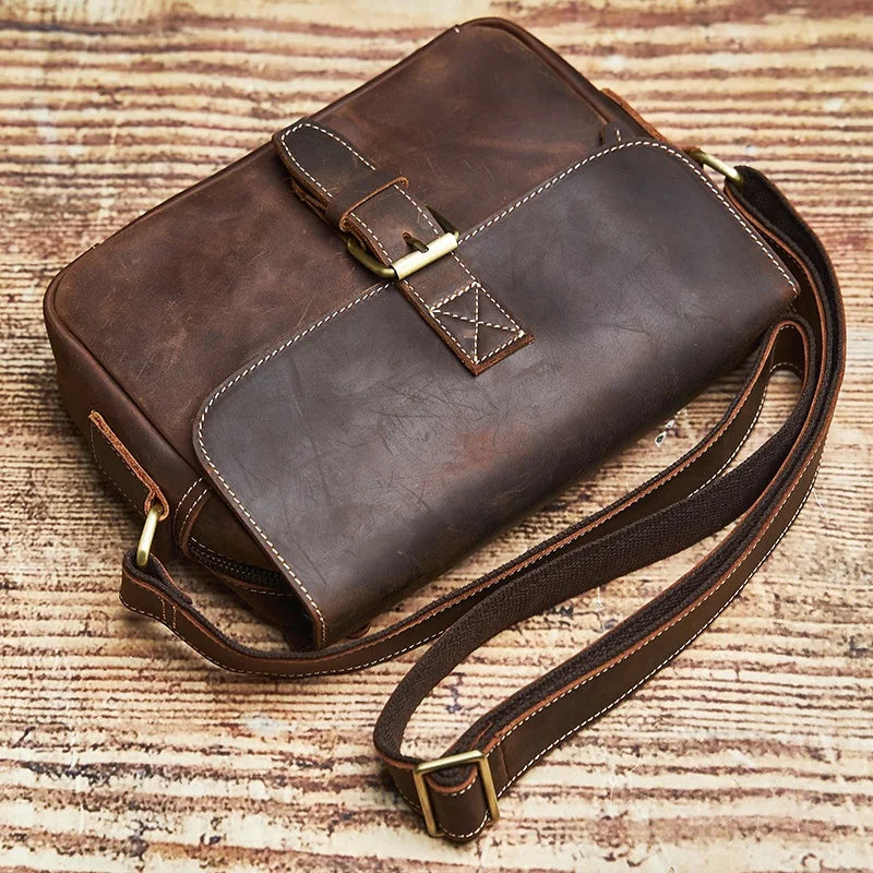 Andréa – Sacoche Bandoulière Homme Cuir Naturel Robuste et Élégant